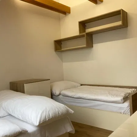 Apartmany Valca شقة فندقية Valča