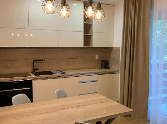Apartmany Valca 公寓式酒店 Valča
